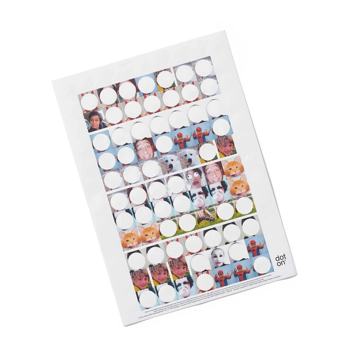 Dot on® | Verjaardagskalender met dot stickers - 8x70 cm