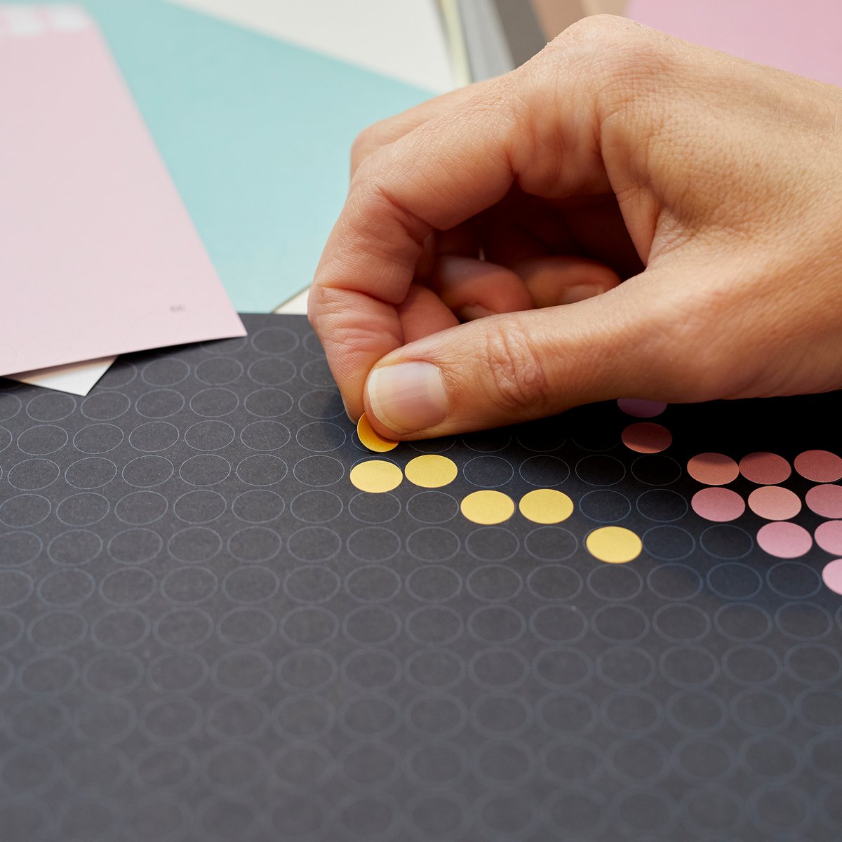 Dot on® | Pixelart set met dot stickers - Tijger 50x70 cm