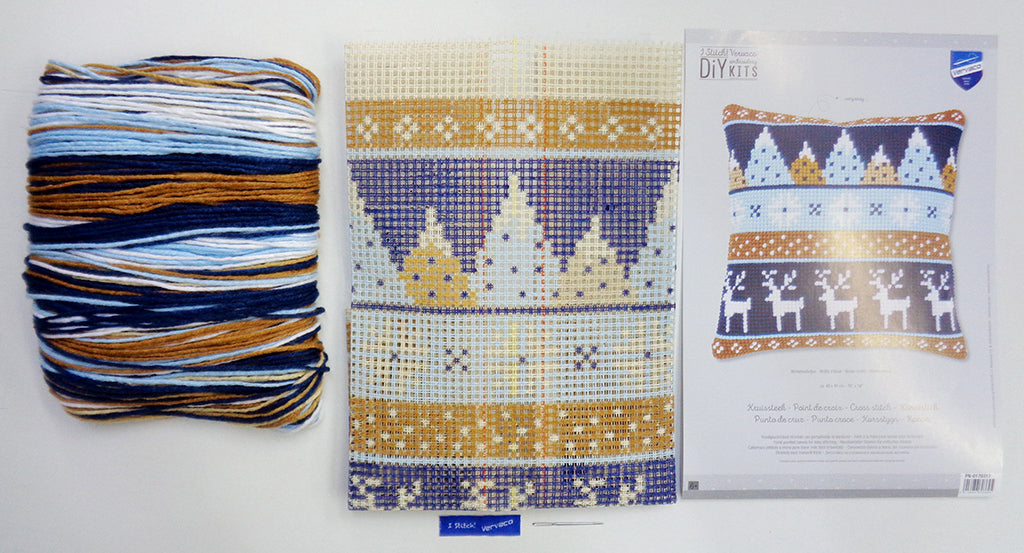 Vervaco | Kruissteekkussen kit Wintermotiefjes 🦌