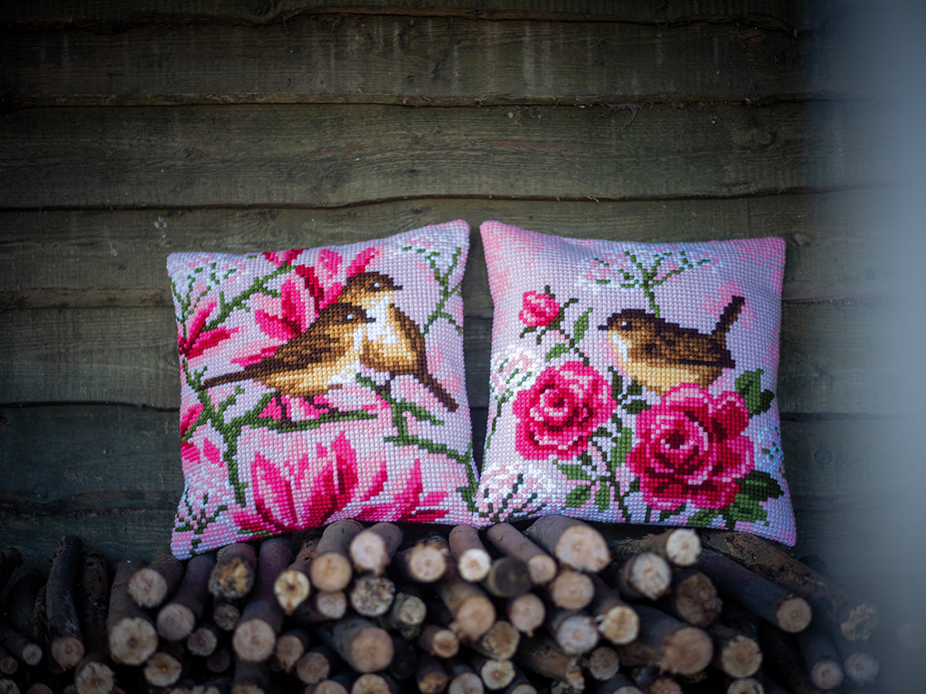 Vervaco | Kruissteekkussen kit Vogeltjes tussen magnolia