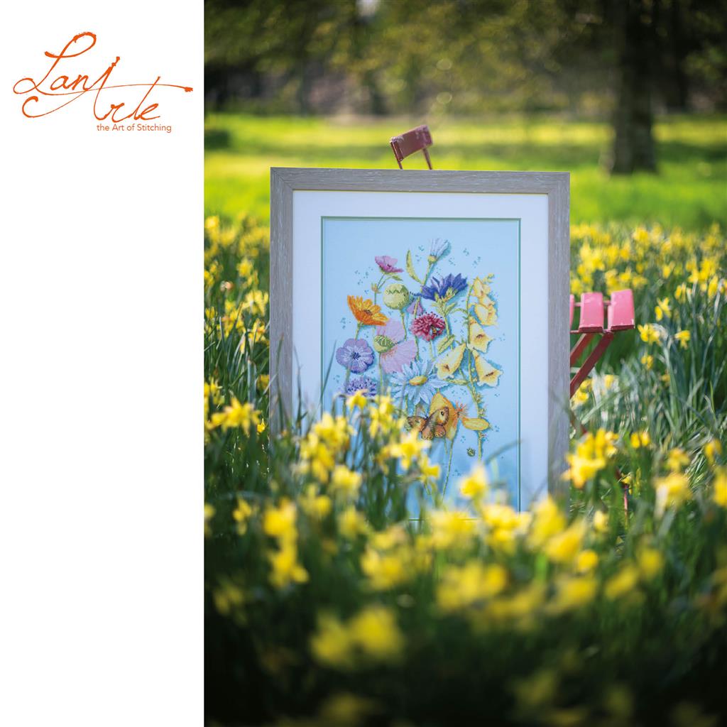 LanArte | Borduurpakket Lentebloemen | 34 x 52 cm