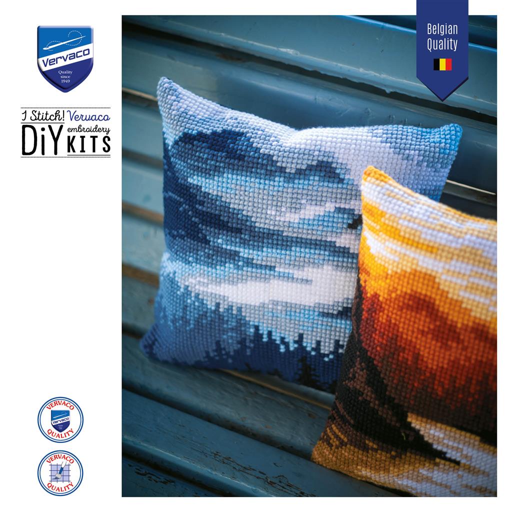 Vervaco | Kruissteekkussen kit Blauw landschap