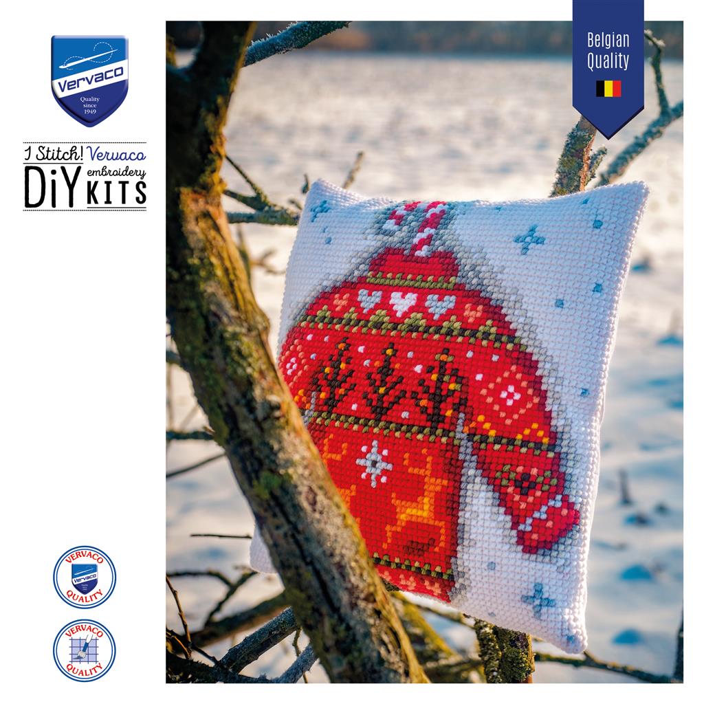 Vervaco | Kruissteekkussen kit Kersttrui