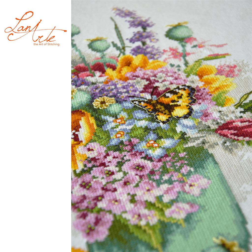 LanArte | Borduurpakket Kleurig bloemenboeket | Katoen | 28 x 40 cm