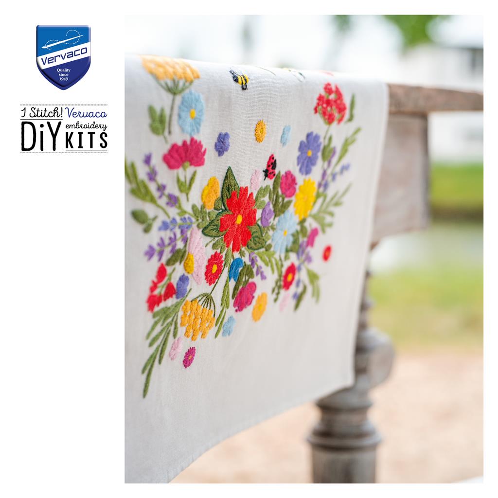Vervaco | Loper kit Kleurrijke wereld van bloemen | ca. 35 x 95 cm