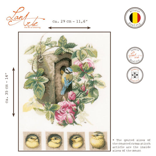 LanArte | Borduurpakket Vogelhuisje met rozen | 29 x 35 cm