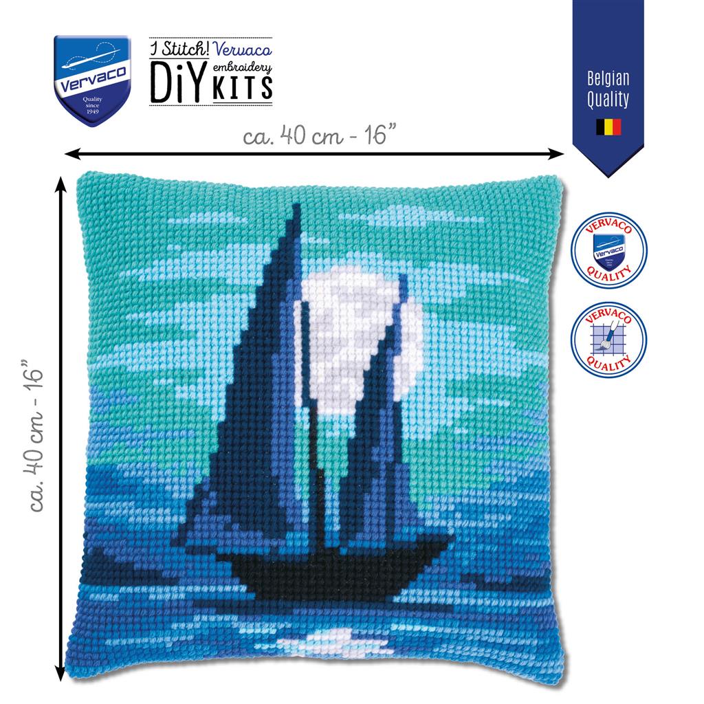 Vervaco | Kruissteekkussen kit Zeilboot in blauw maanlicht