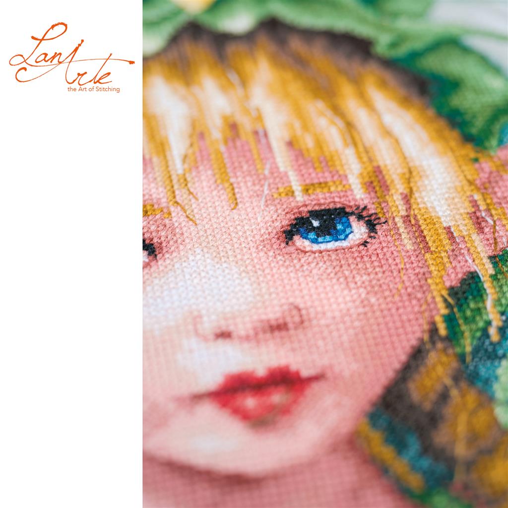LanArte | Telpakket kit Lily crowned fairy | ca. 22 x 38 cm