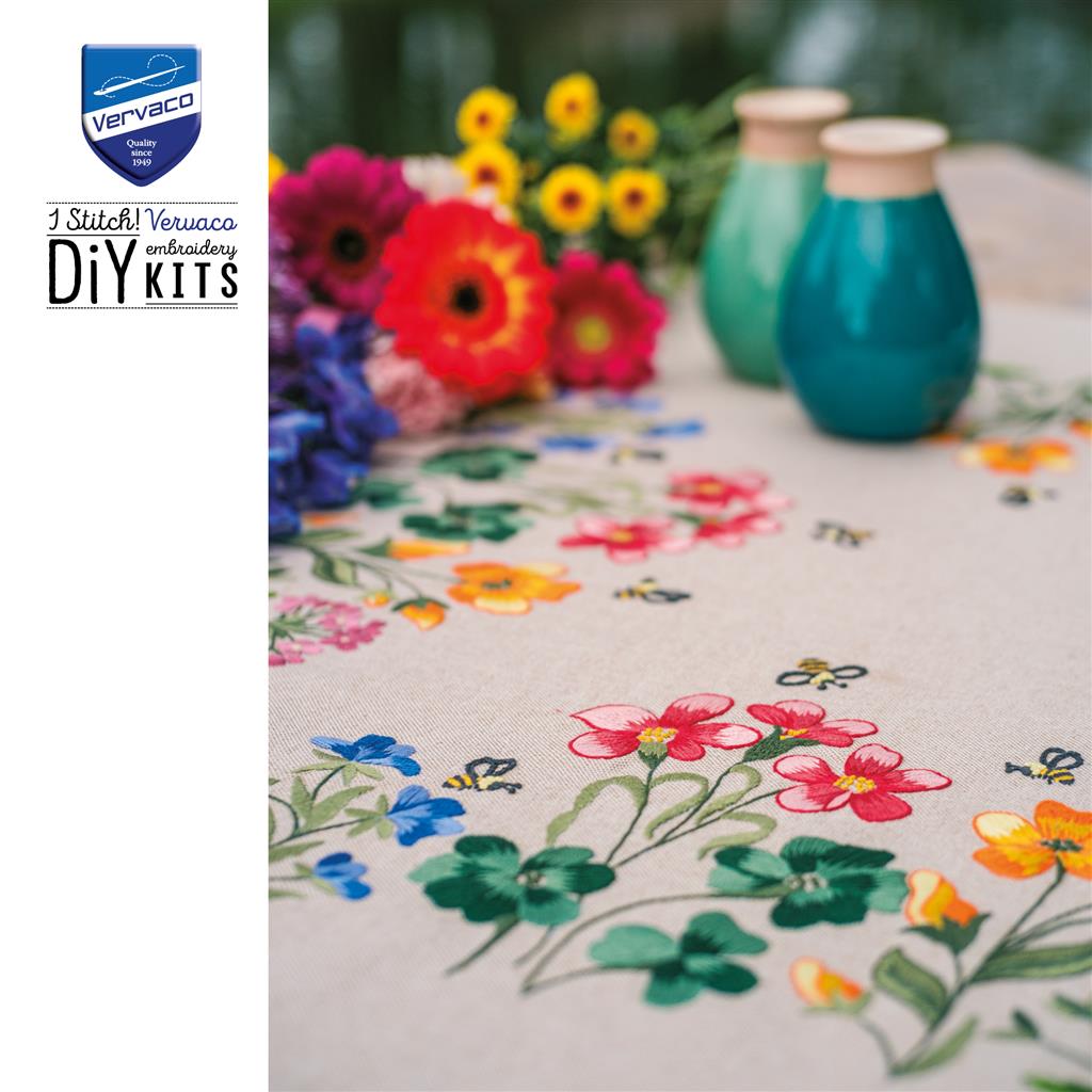 Vervaco | Tafelkleed kit Meadow Flowers | ca. 72 x 72 cm