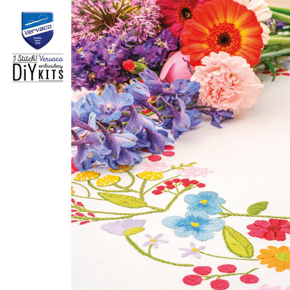 Vervaco | Tafelkleed kit Bloemen symfonie | ca. 72 x 72 cm