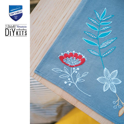 Vervaco | Placemat kit Bloemen en takjes set van 2 | ca. 45 x 35 cm